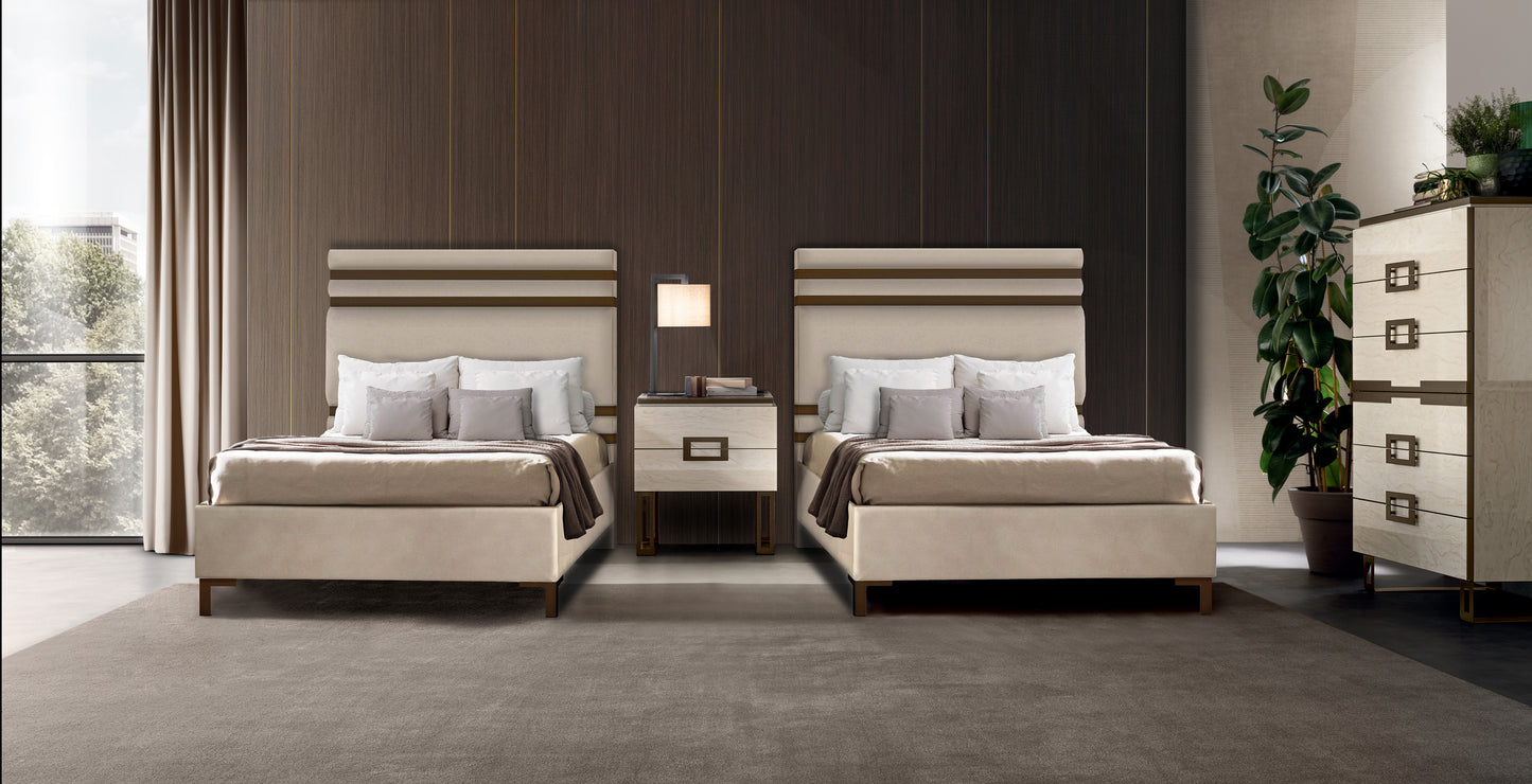 Pisa, Upholstered Bed, 48" and 54"