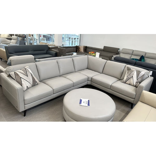Destrezza Sectional
