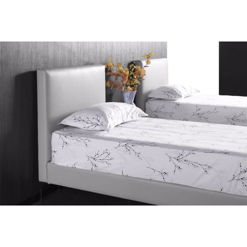 St. Louis, Low Headboard Classic Upholstered Bed #318
