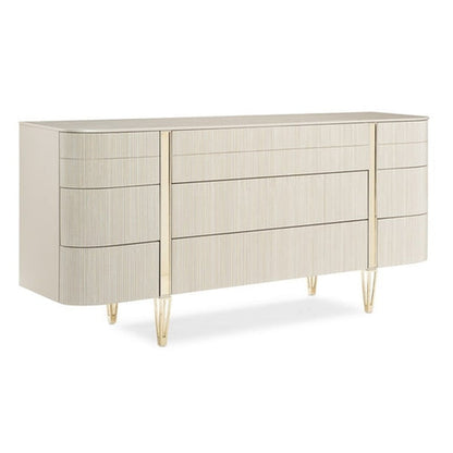 Lovely Pearl, Nine Drawer Dresser